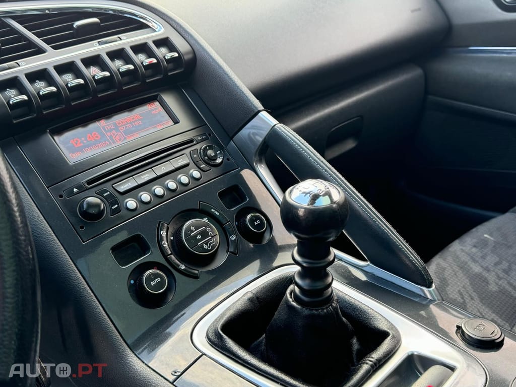 Peugeot 3008 1.6 HDi Premium