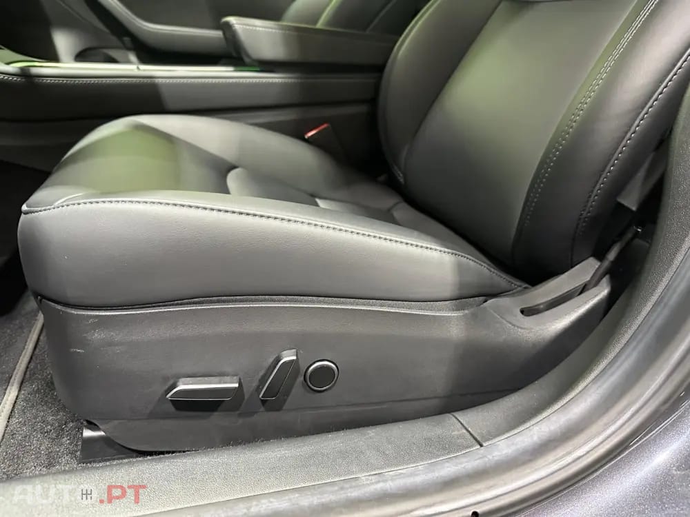 Tesla Model 3 Standard RWD Plus