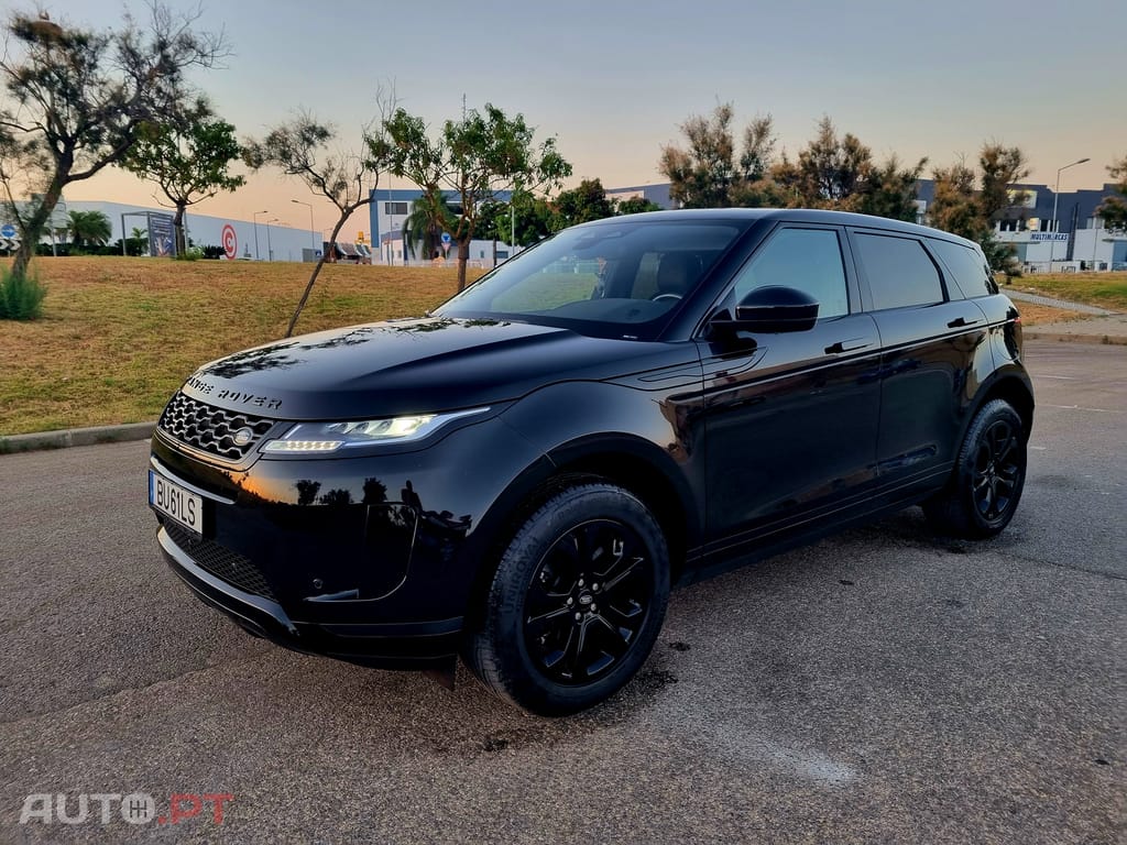 Land Rover Evoque P300e Hybrid
