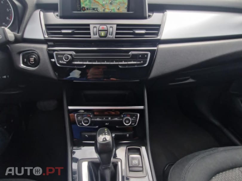 BMW 216 d 7L Advantage Auto