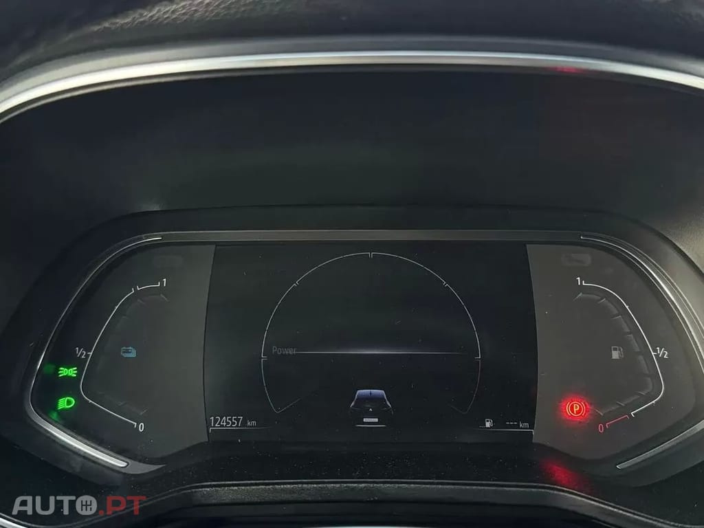 Renault Clio 1.6 E-Tech Intens