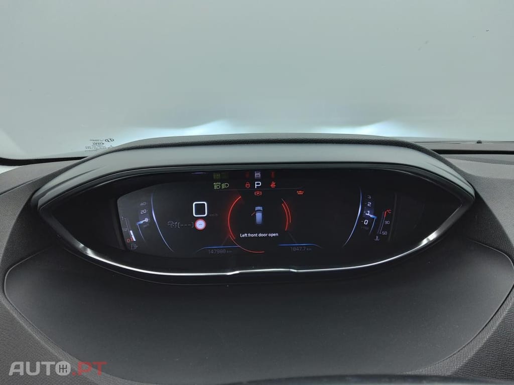 Peugeot 3008 1.5 BlueHDi Allure Pack EAT8