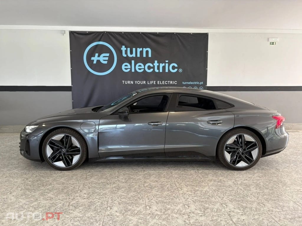 Audi E-Tron GT quattro