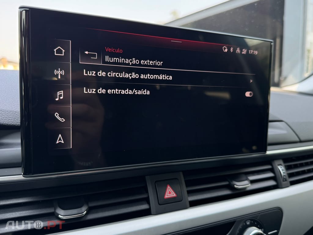 Audi A4 Avant 30 TDI S tronic