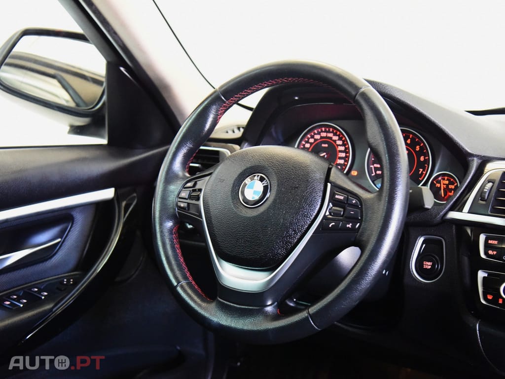 BMW 330 e iPerfomance Line Sport