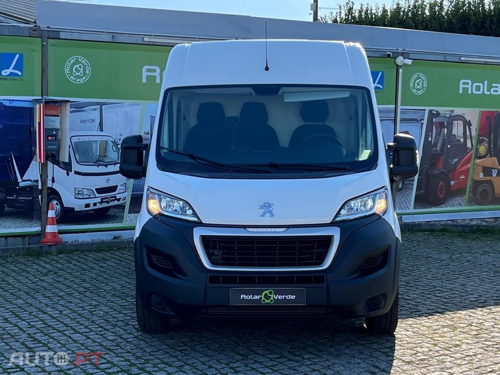 Peugeot Boxer 2.2 BlueHDi 330 L1H1 Premium