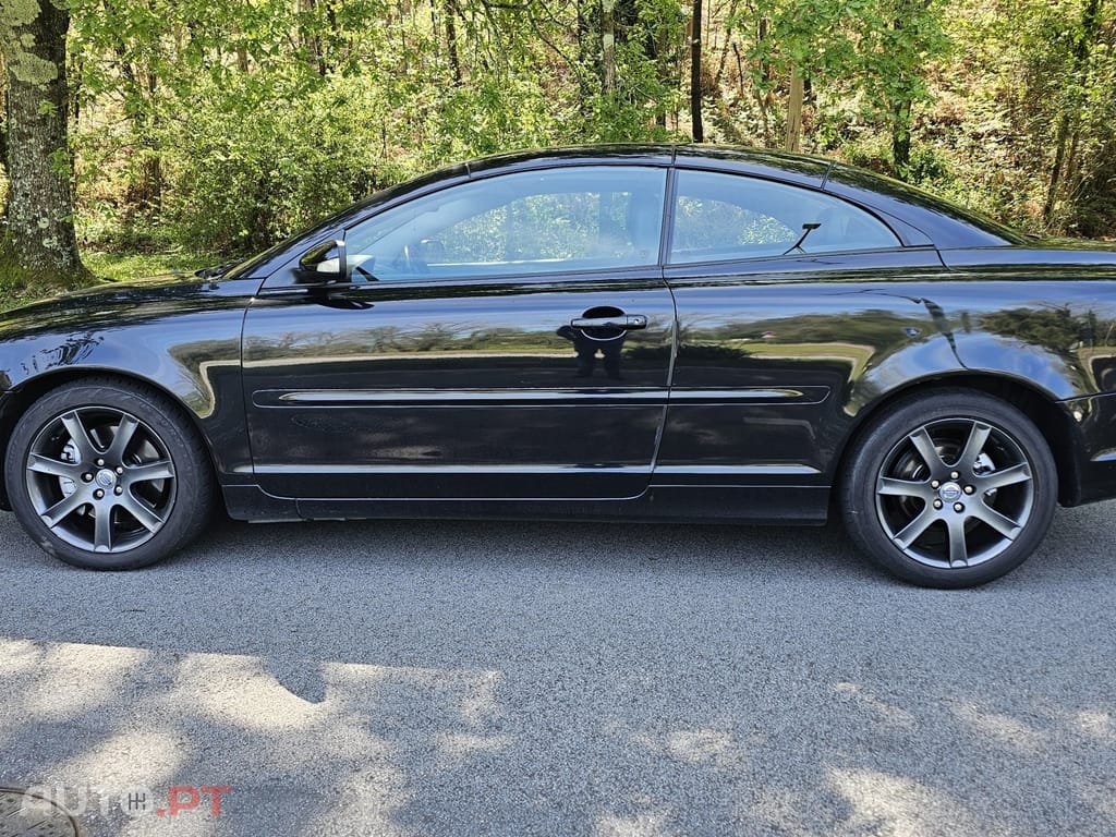 Volvo C70 2.4 D5 Summum Geartronic