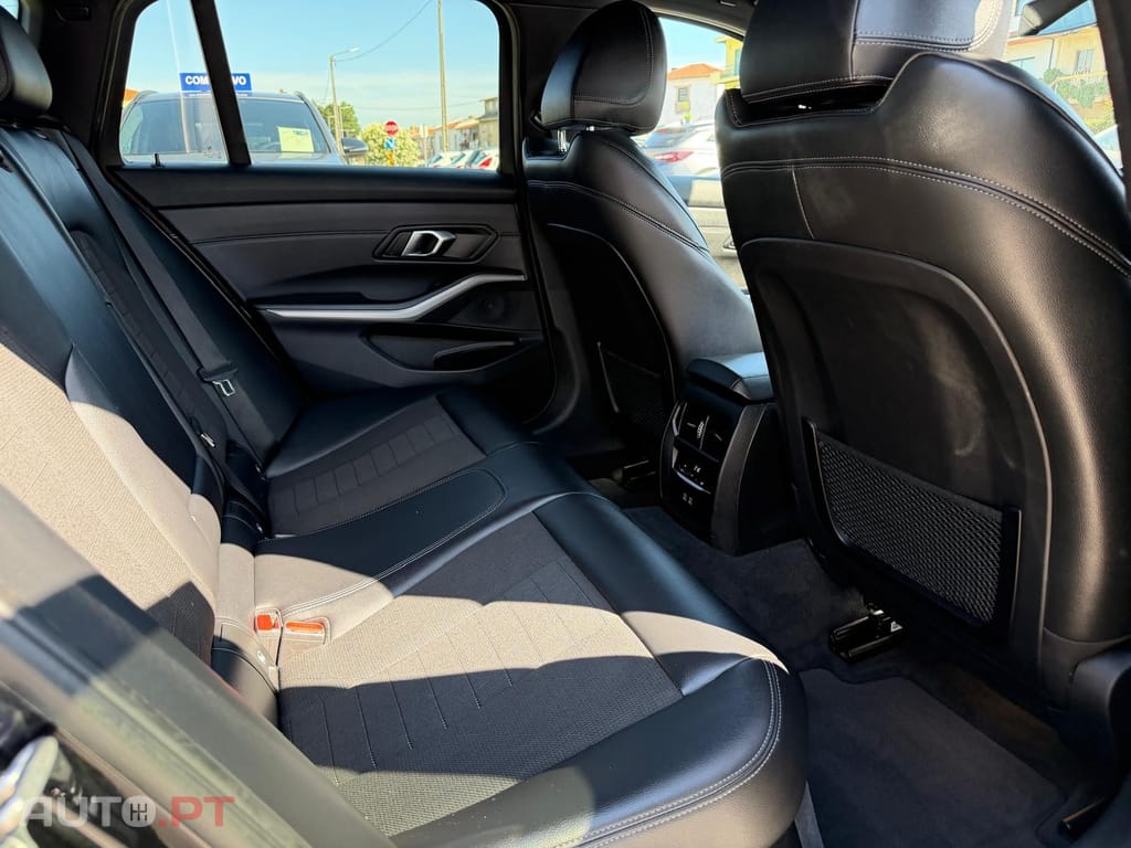 BMW 320 e Line Sport Auto