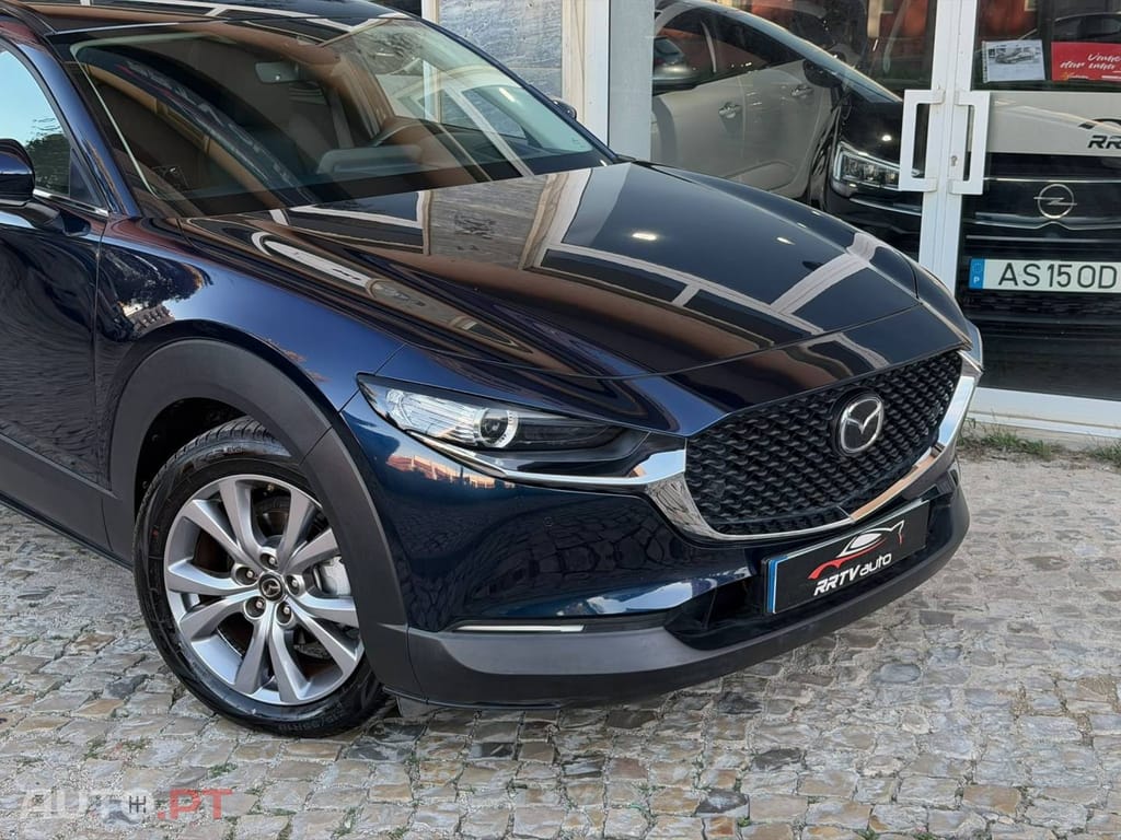 Mazda CX-30 2.0 e-Skyactiv-G Exclusive-line