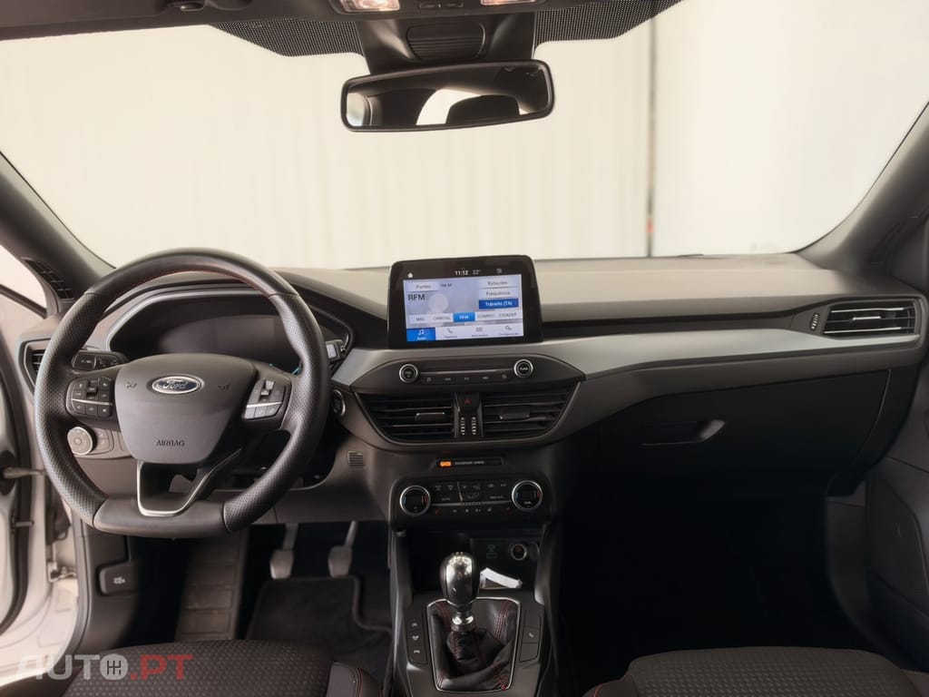 Ford Focus 1.0 EcoBoost MHEV ST-Line