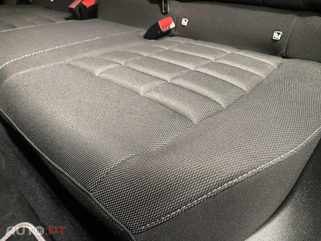 Citroen C4 1.2 Hybrid Plus e-DSC6