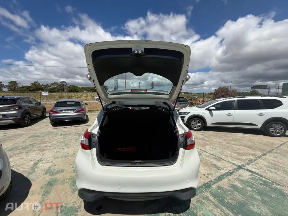 Nissan Pulsar 1.5 dCi Acenta J17
