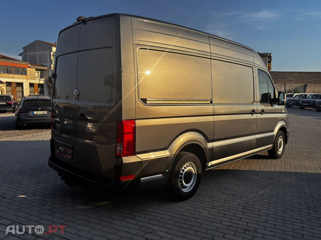 Volkswagen Crafter 35 2.0 TDI L3H3 Aut.