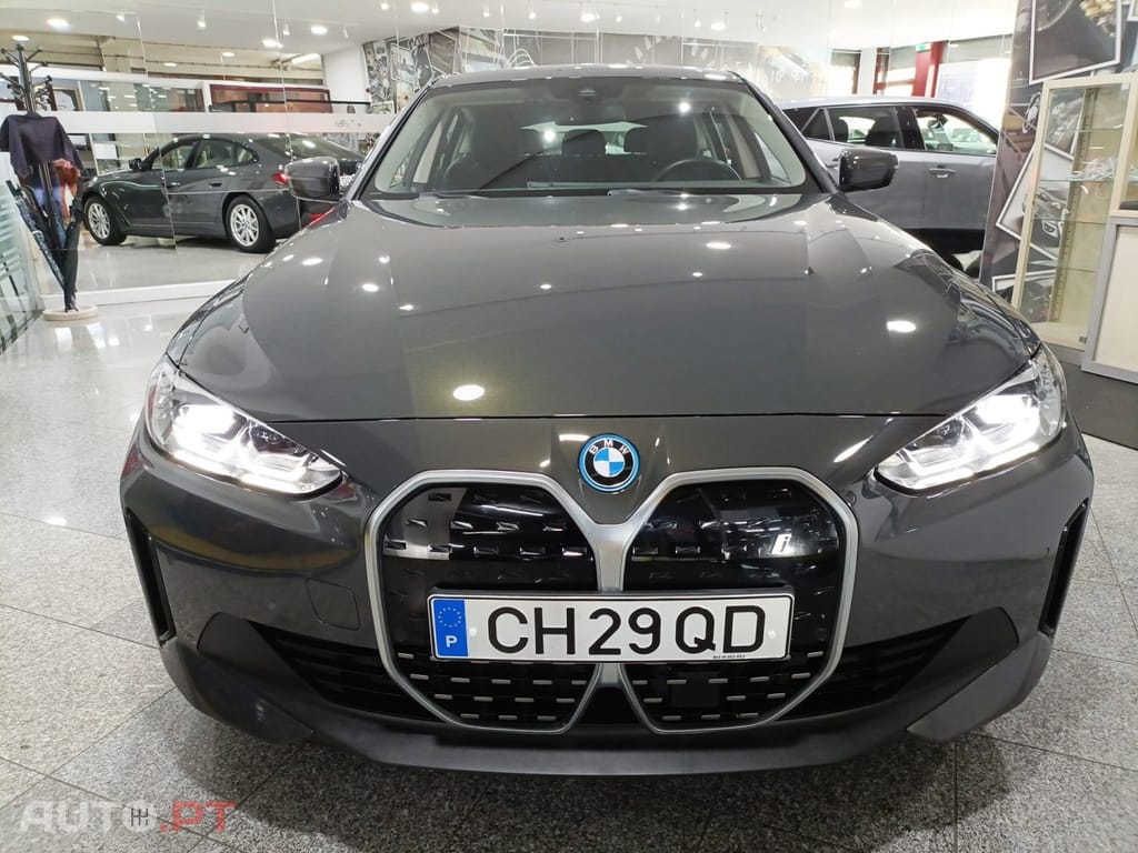 BMW i4 eDrive35
