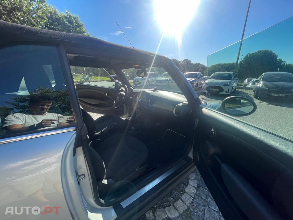 MINI Cabrio Cooper D 1.6