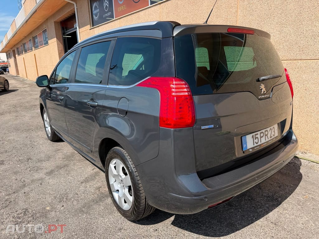 Peugeot 5008 1.6 BlueHDi Active