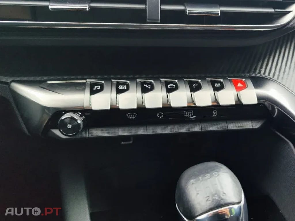 Peugeot 3008 1.2 PureTech Active Pack