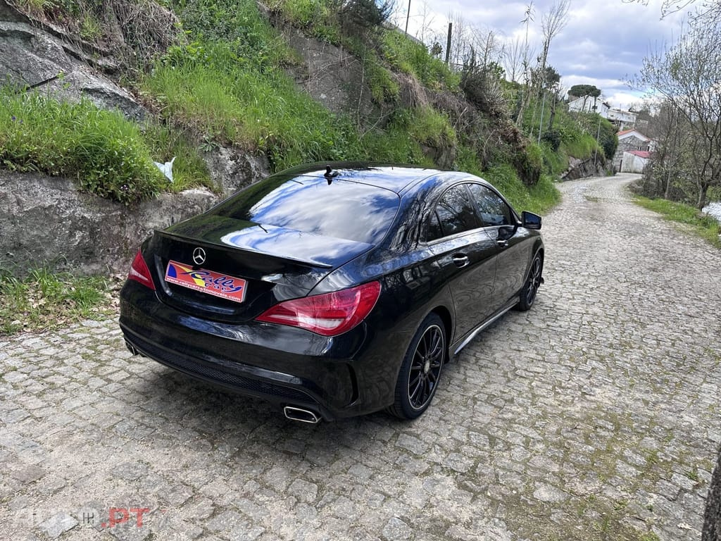 Mercedes-Benz CLA 200 d AMG LINE