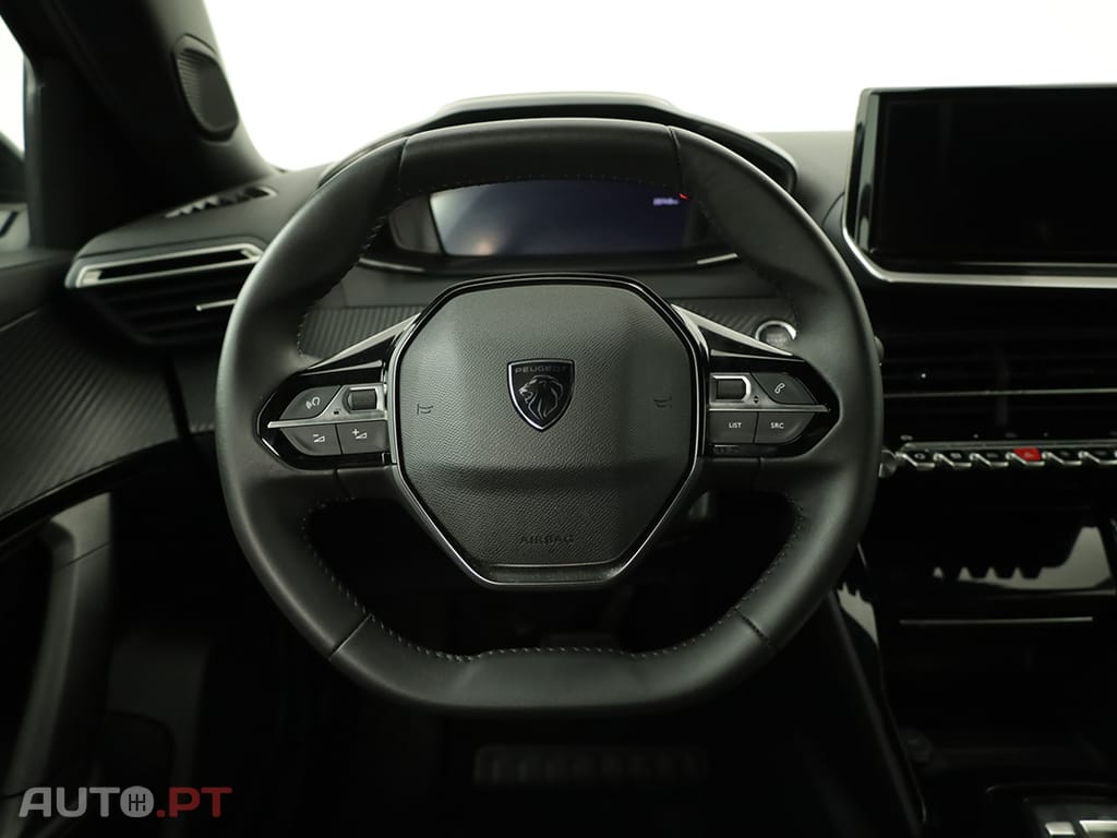 Peugeot E-2008 e-2008 50 kWh Allure