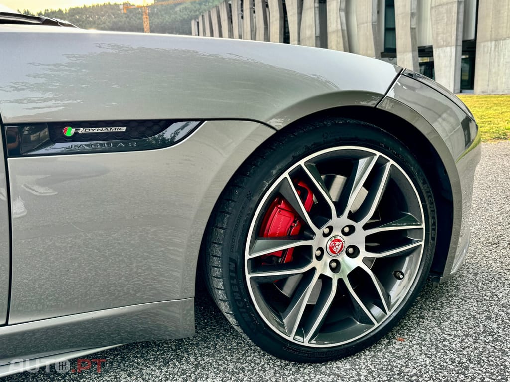 Jaguar F-Type 2.0 i4 R-Dynamic