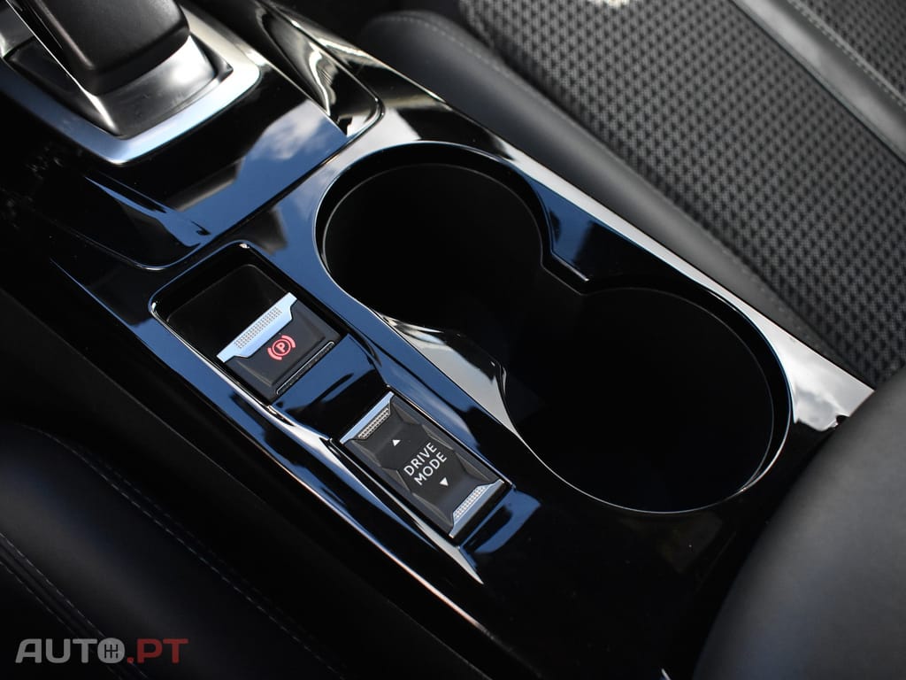 Peugeot E-208 50 kWh GT