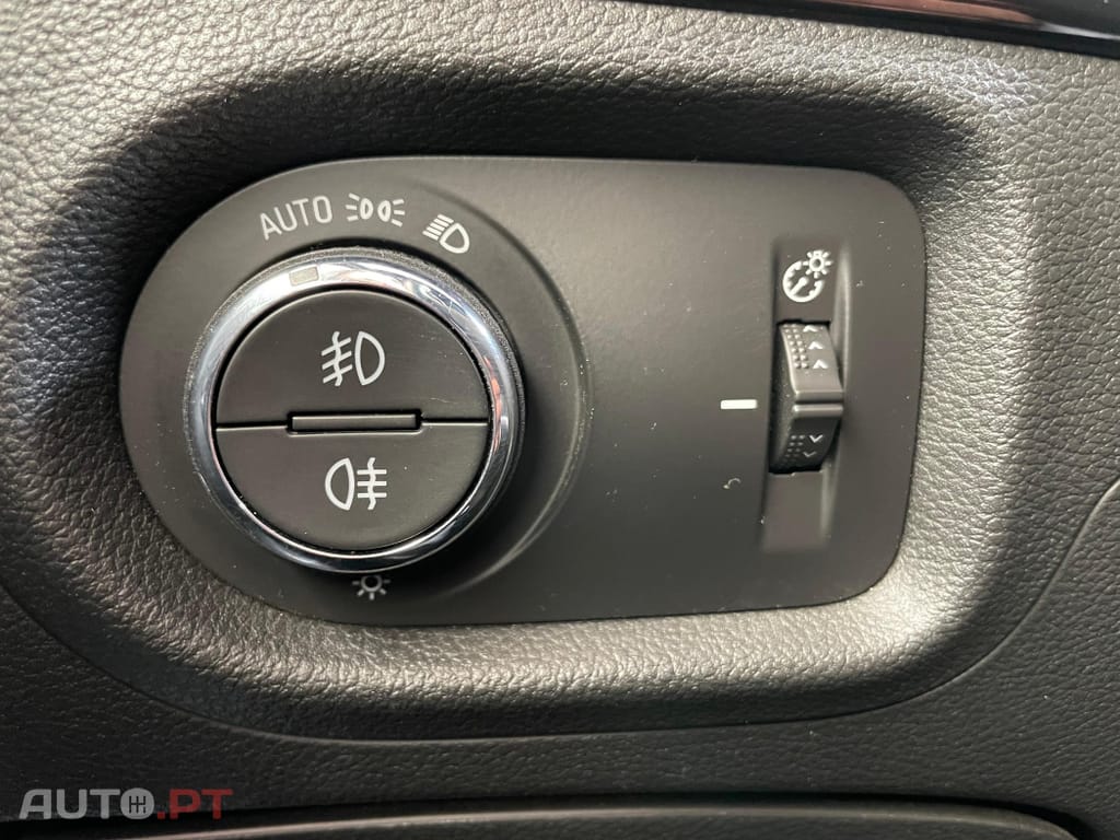 Opel Astra Sports Tourer 1.2 T Elegance