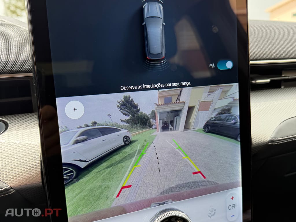 Ford Mustang Mach-E Standard • 75,7 kWh • 294 CV