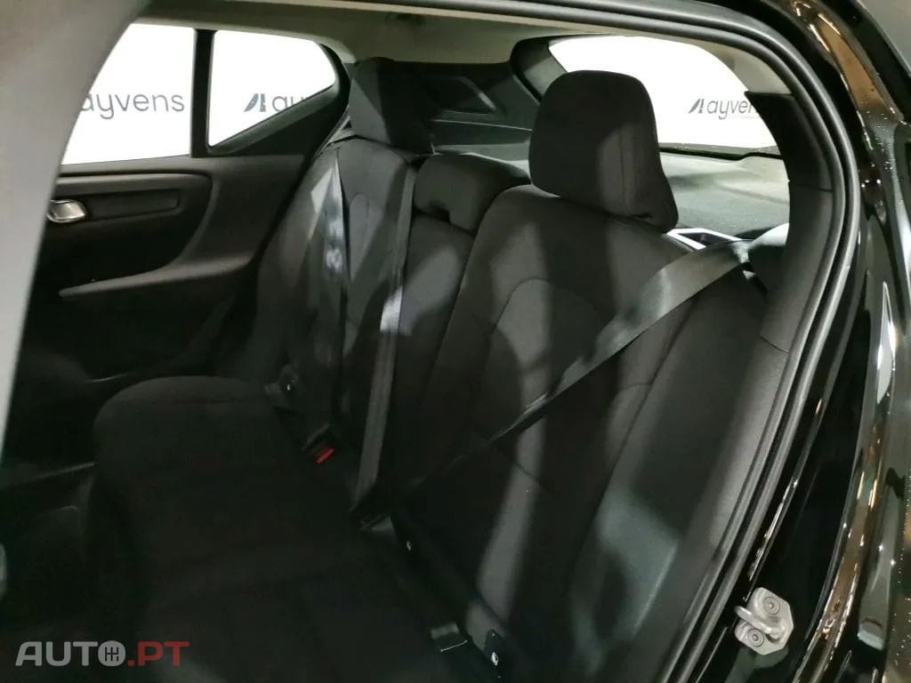 Volvo XC40 1.5 T2 Momentum