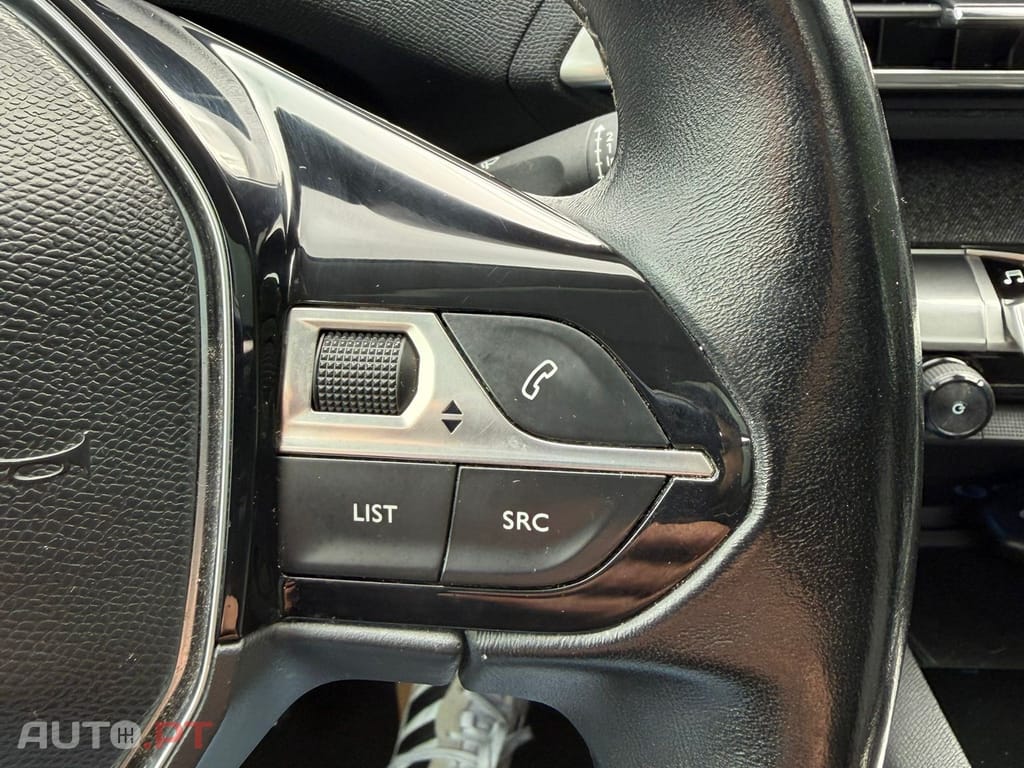 Peugeot 3008 1.2 PureTech Allure