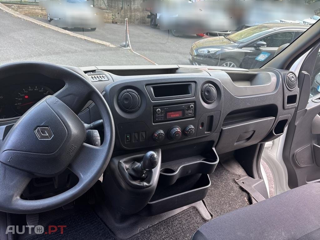 Renault Master 2.3 DCI 130CV BASCULANTE