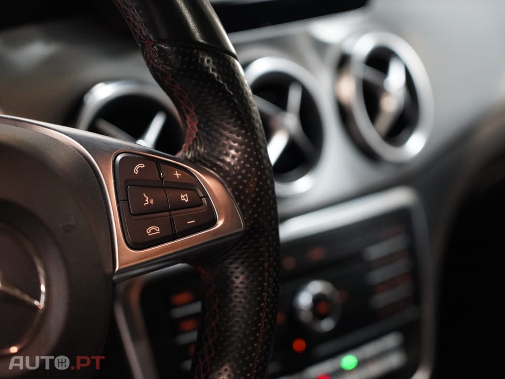 Mercedes-Benz GLA 180 CDi AMG Line