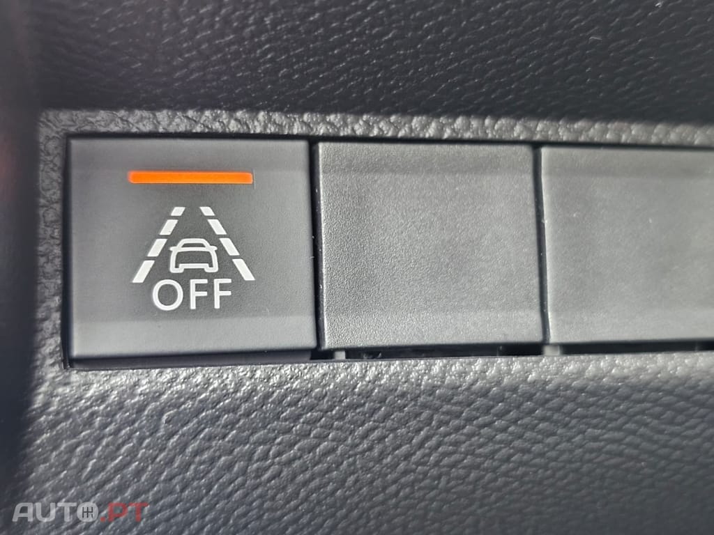 Peugeot E-208 50 kWh GT