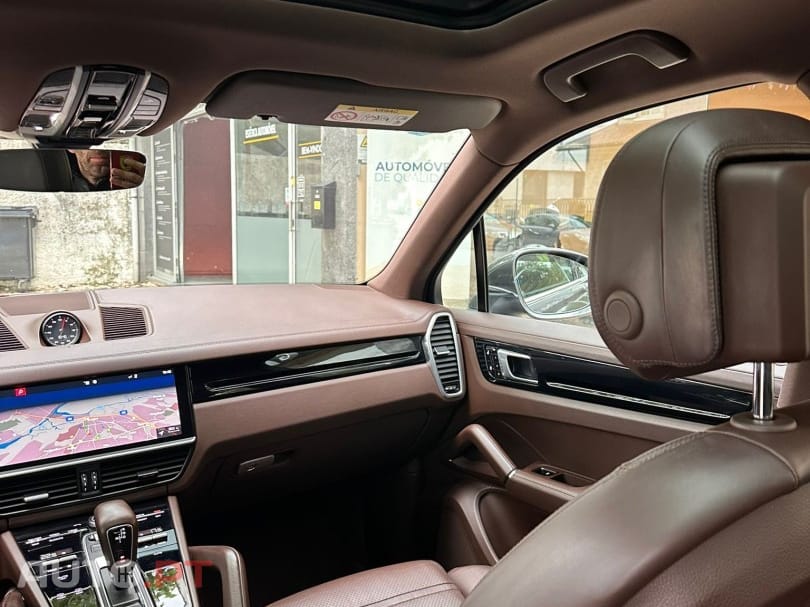 Porsche Cayenne 3.0 V6