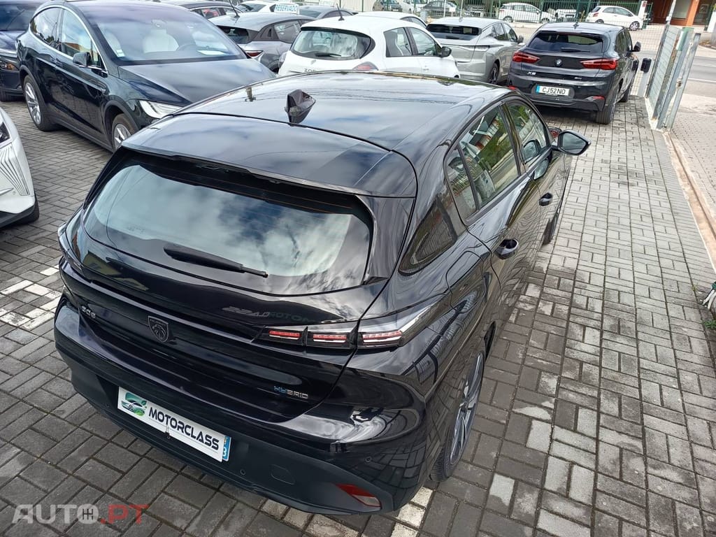 Peugeot 308 1.6 Hybrid Active Pack e-EAT8