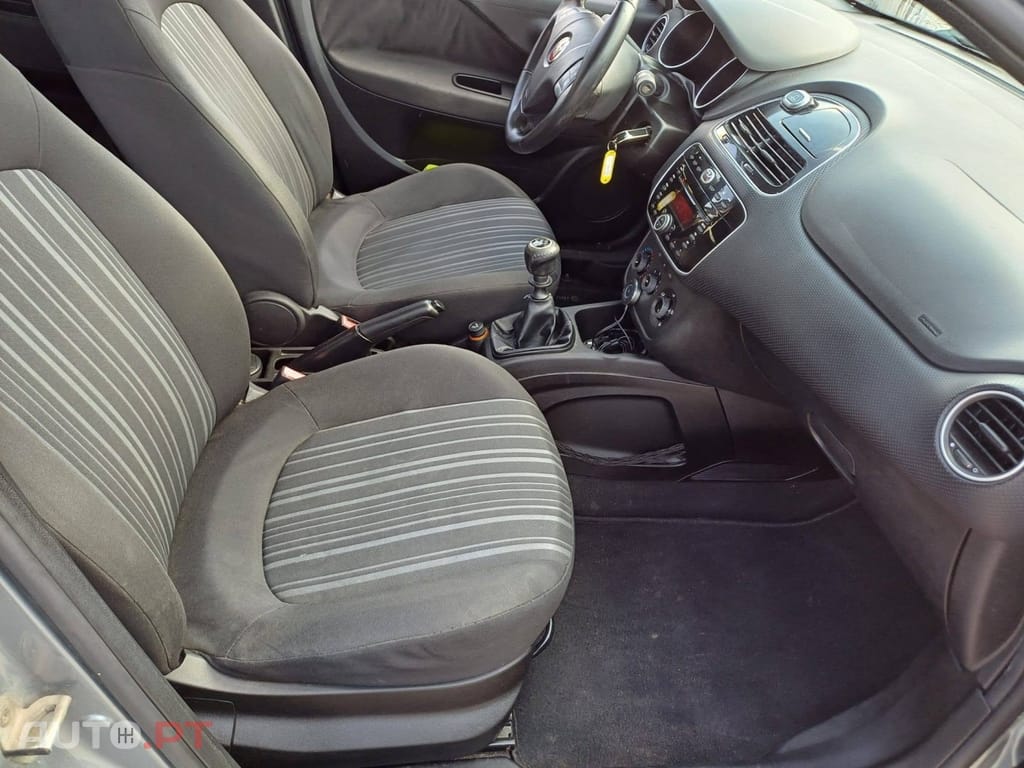 Fiat Punto Evo 1.4 My Life GPL — fotografia 8