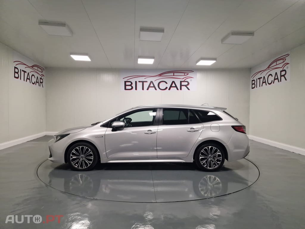 Toyota Corolla Touring Sports 1.8 Hybrid Comfort+P.Sport