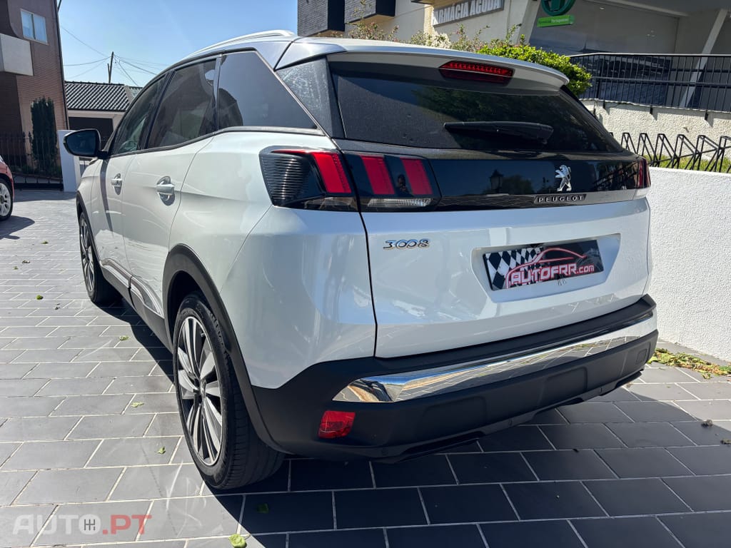 Peugeot 3008 1.5 BlueHDi Crossway