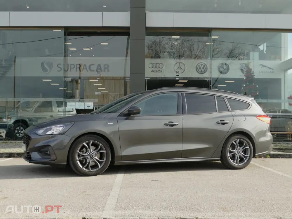 Ford Focus SW 1.5 TDCi EcoBlue ST-Line