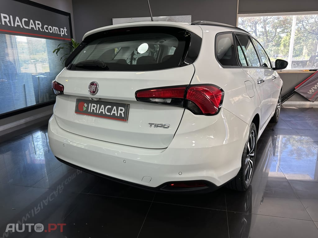 Fiat Tipo Station Wagon 1.3 M-Jet Lounge Tech J17