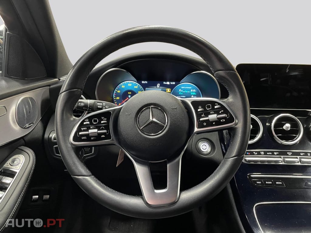 Mercedes-Benz C 300 e Avantgarde