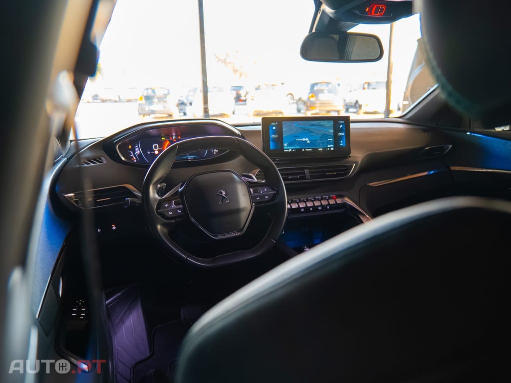 Peugeot 5008 1.2 PureTech Allure Pack EAT8