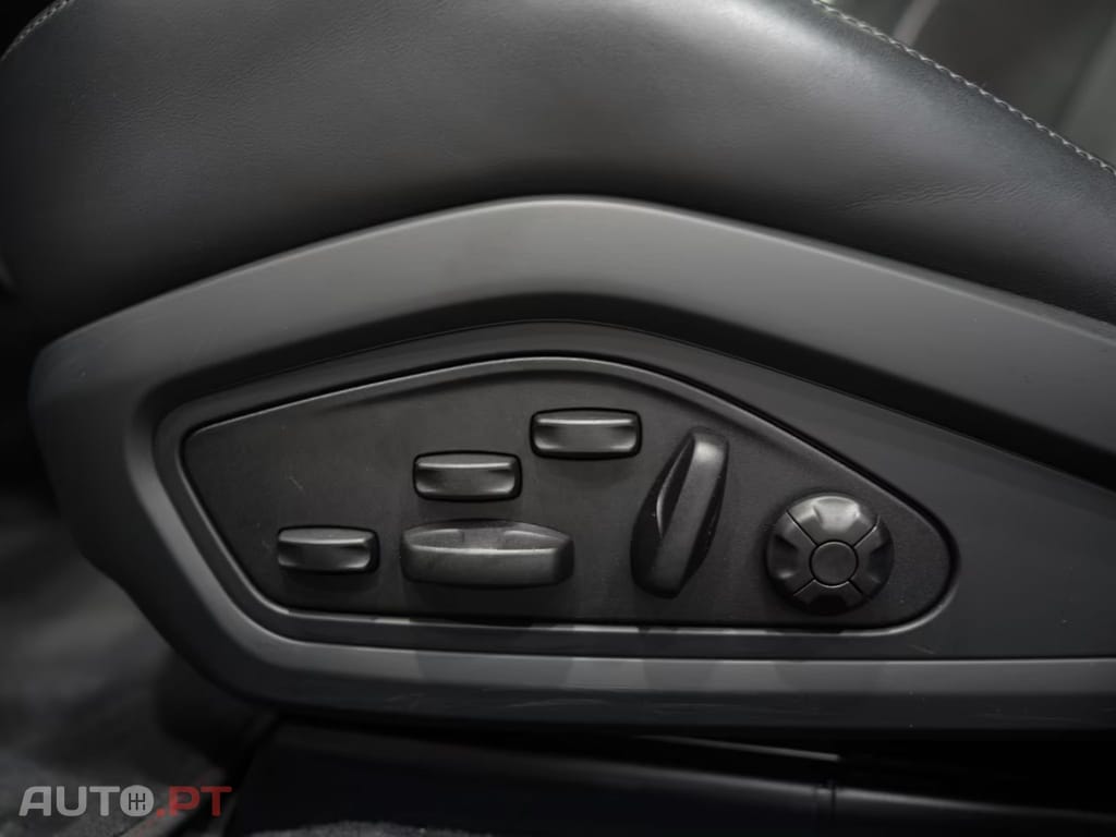 Porsche Taycan GTS I.V.A DEDUTIVEL 