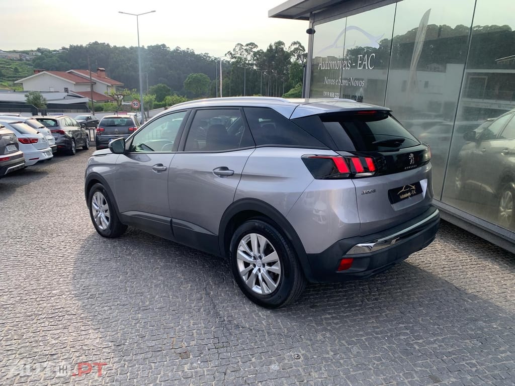 Peugeot 3008 1.5 BlueHDi Active