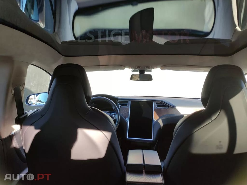 Tesla Model S 75D