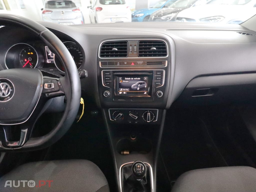 Volkswagen Polo 1.0 Confortline