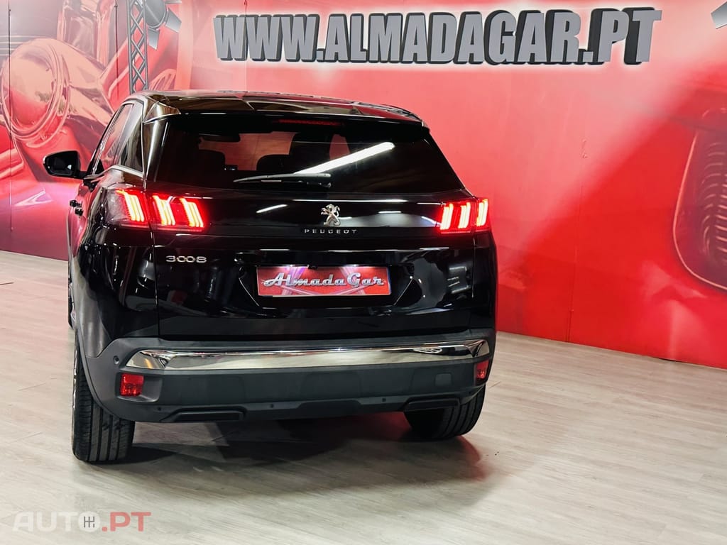 Peugeot 3008 1.2 PureTech Allure Pack EAT8
