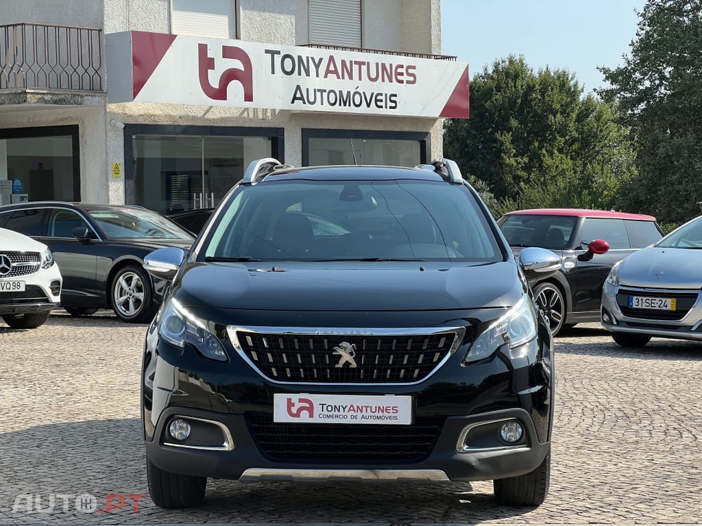 Peugeot 2008 1.5 BlueHDi Signature