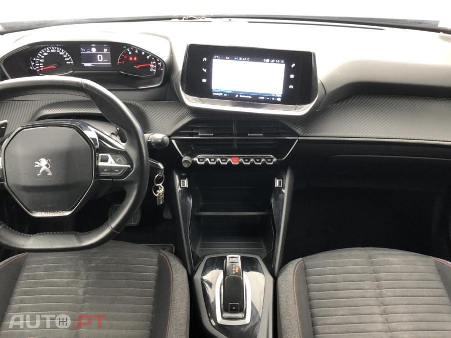 Peugeot 2008 1.2 PureTech Active Pack EAT8