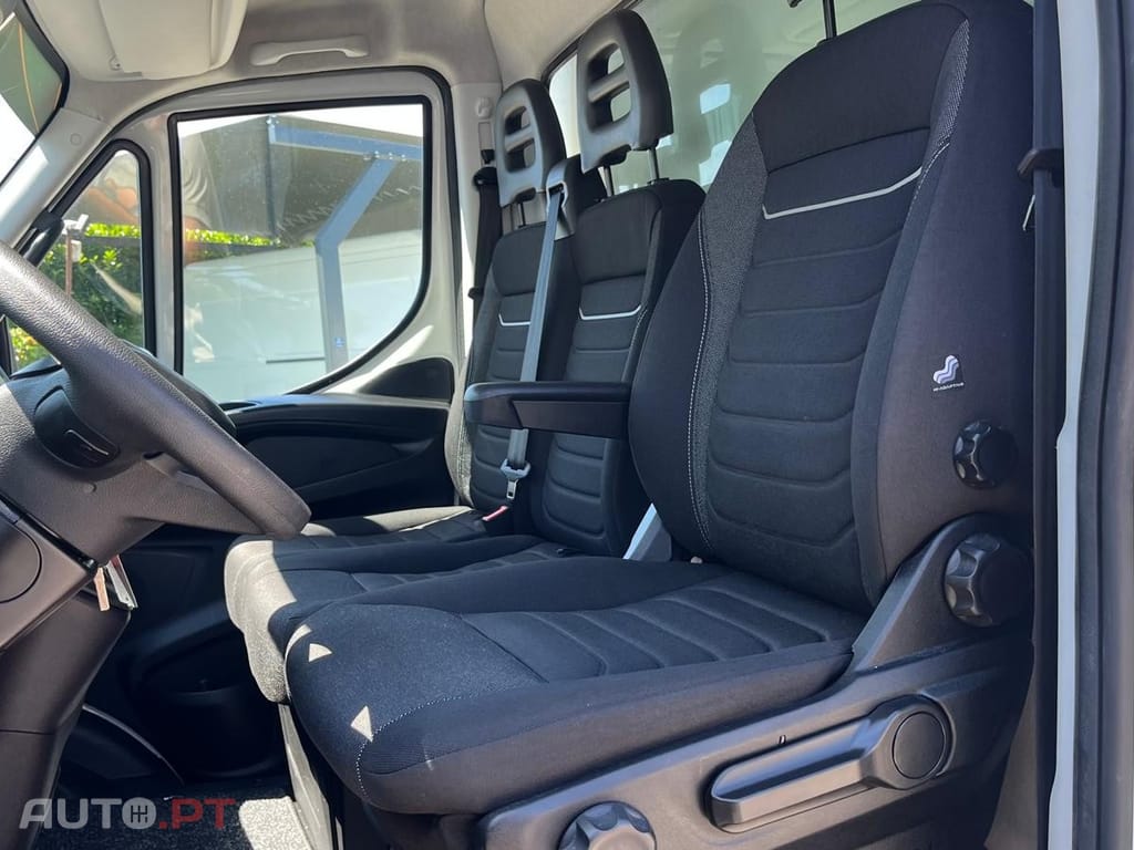 Iveco Daily PLATAFORMA