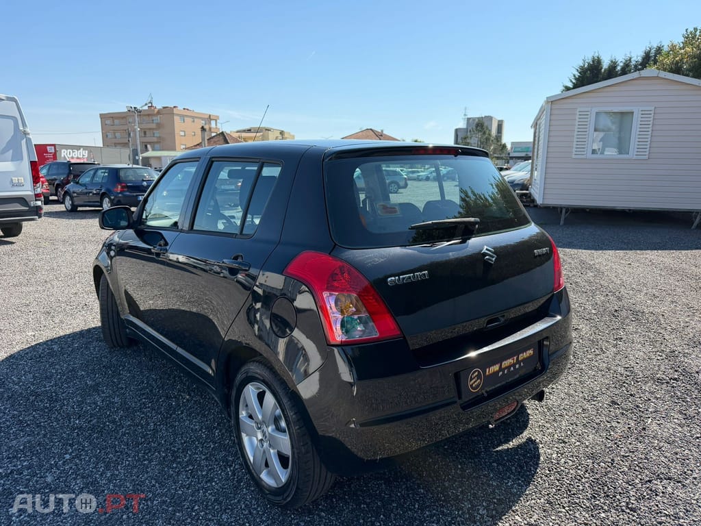 Suzuki Swift 1.3 DDiS GL